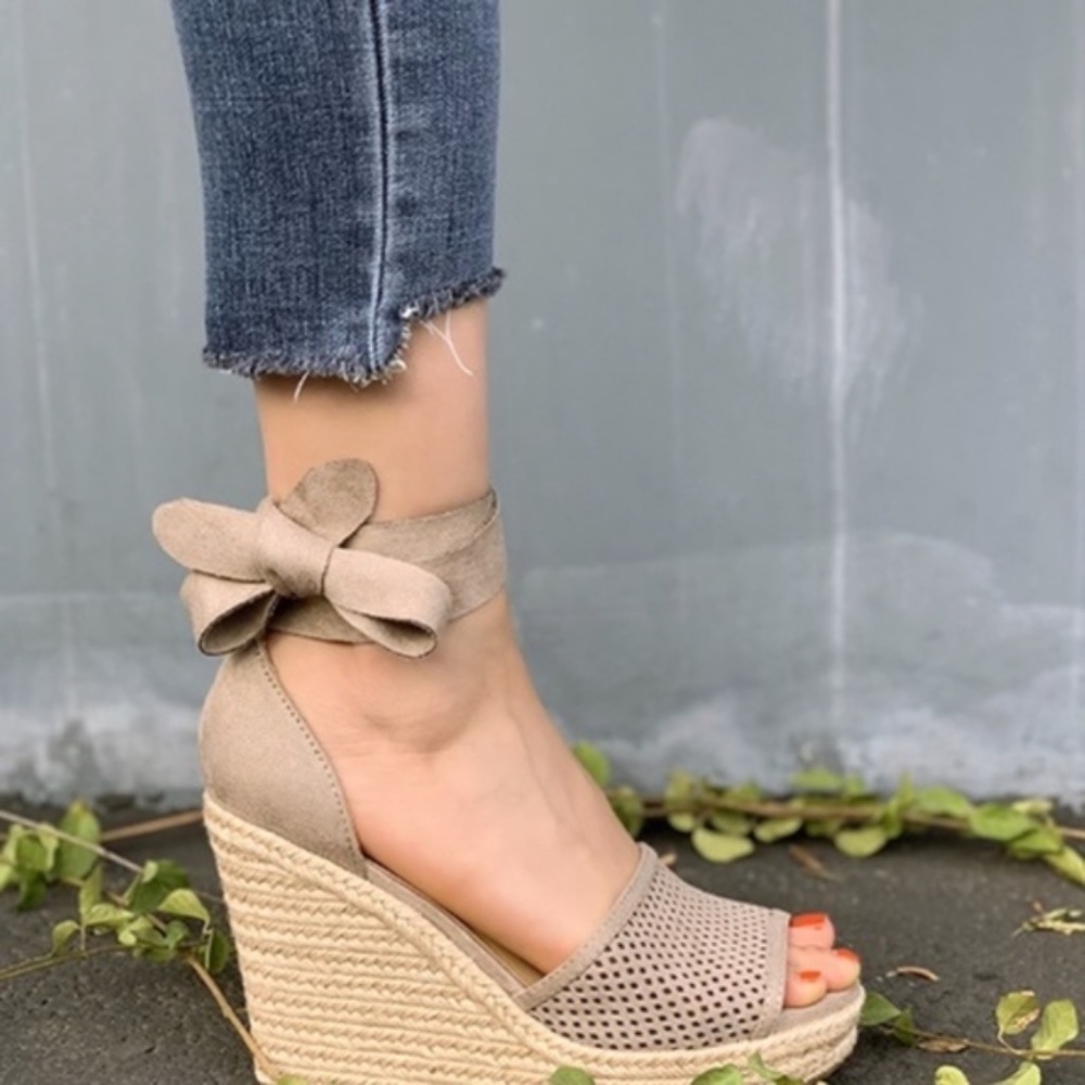 NATALIE Lace up Wedge - TAN - Picture 2 of 5